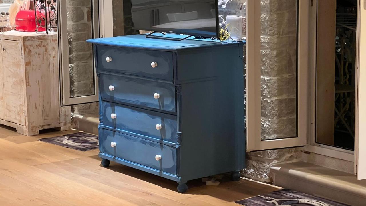 밀나 Palazzo Di Toma 아파트 외부 사진